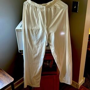 Pajamas, small bottoms, small top top looks like a medium tomato